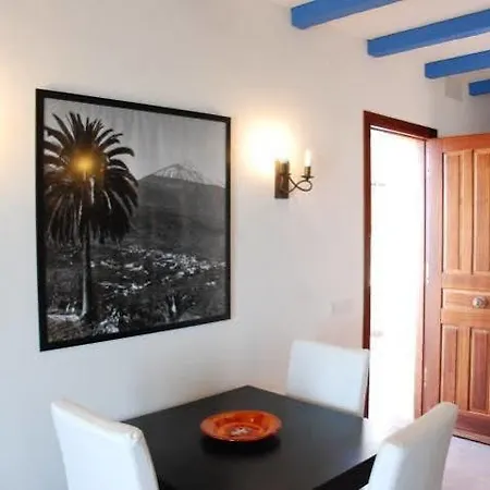 Casa Erques I Y Ii * Guia de Isora (Tenerife)