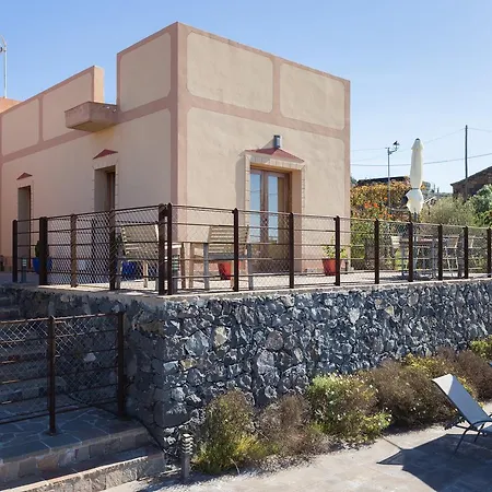 Casa Erques I Y Ii Semesterbostad